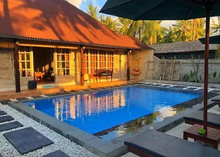 Villa Almond Mayo